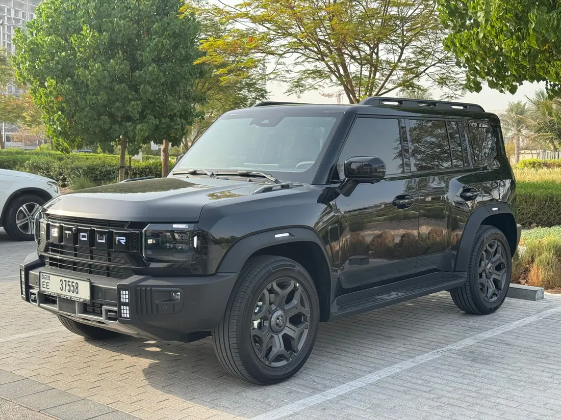 Jetour T2 — opposite front three-quarter exterior and wheels