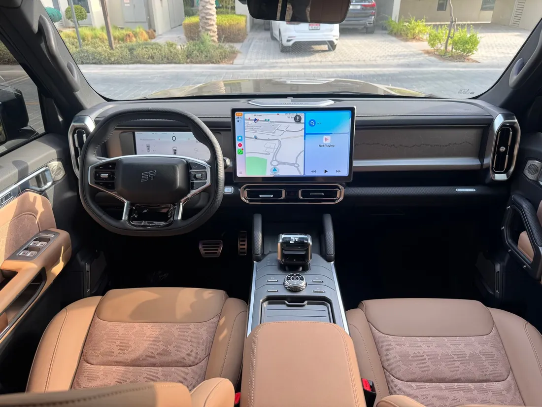 Jetour T2 — brown front seats and full dashboard