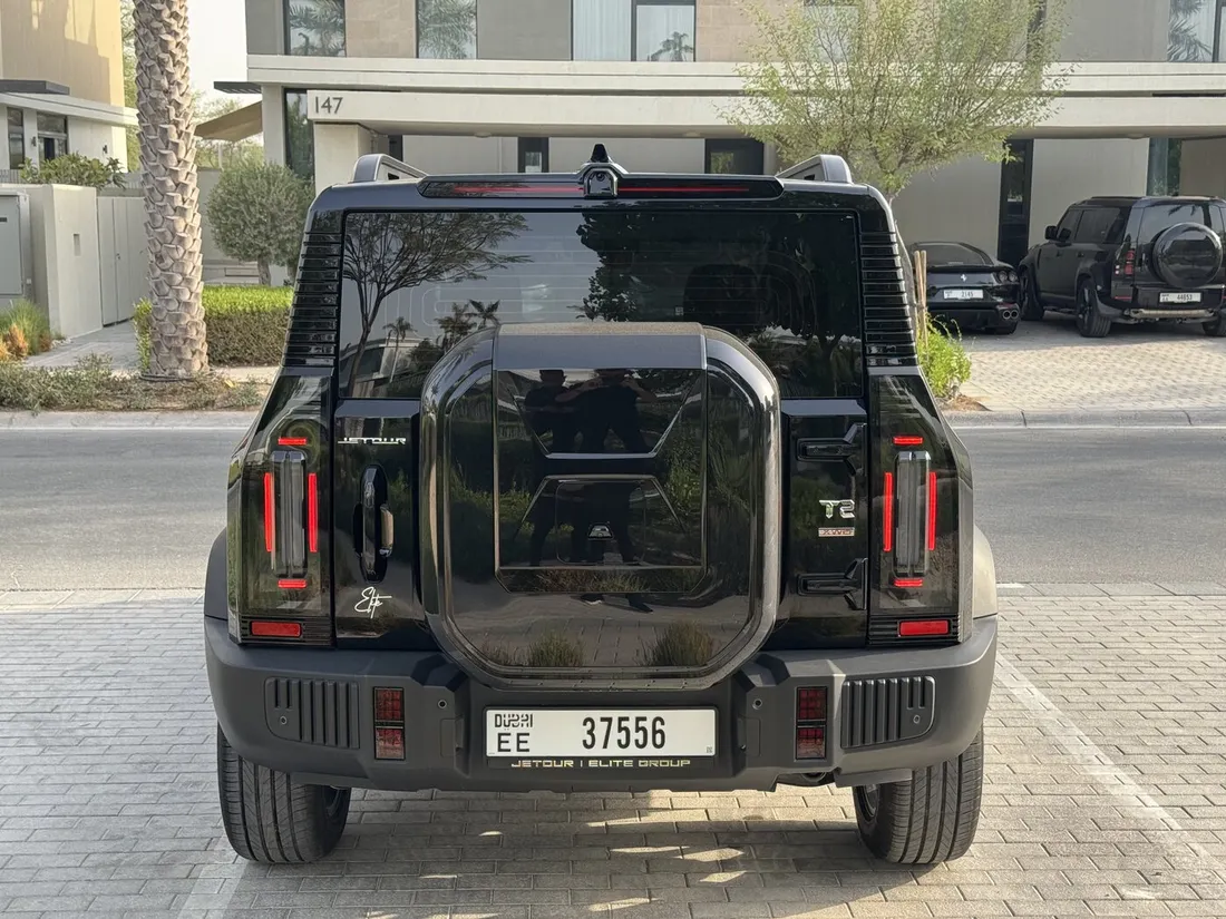 Jetour T2 Green Interior — rear exterior and spare-wheel cover