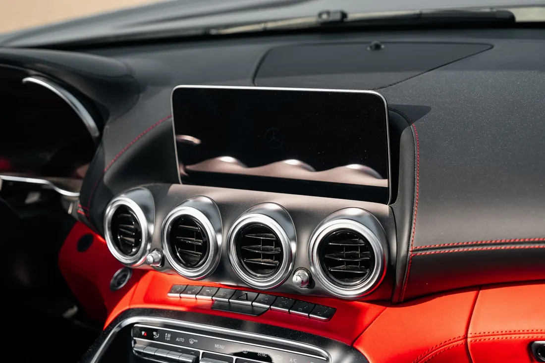 Mercedes-AMG GTC — dashboard screen and circular air vents